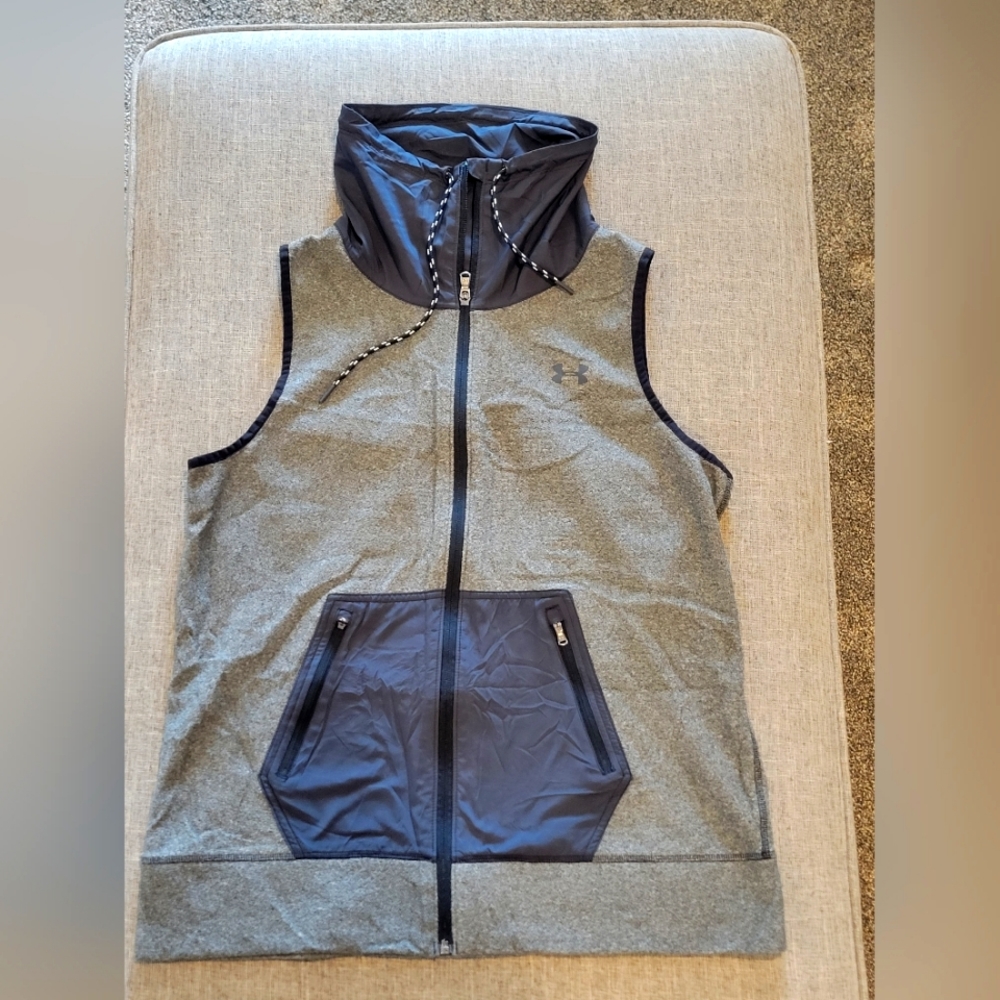 UA fleece vest